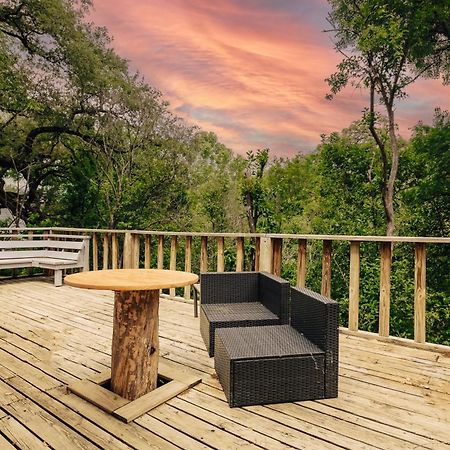 Group Retreat At Charming Twin Treehouses Near Ut Campus 奧斯汀 外观 照片